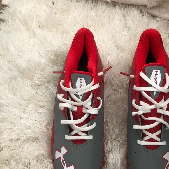 New, never worn men’s cleats - Picture 1 of 3